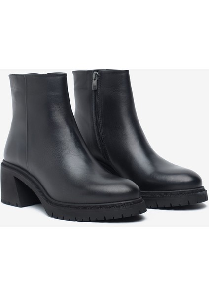 Kadın Siyah Hakiki Deri Topuklu Bot 5K2UB59341