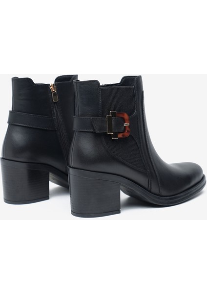 Kadın Siyah Hakiki Deri Topuklu Bot 5K2WB59335 fırsatları