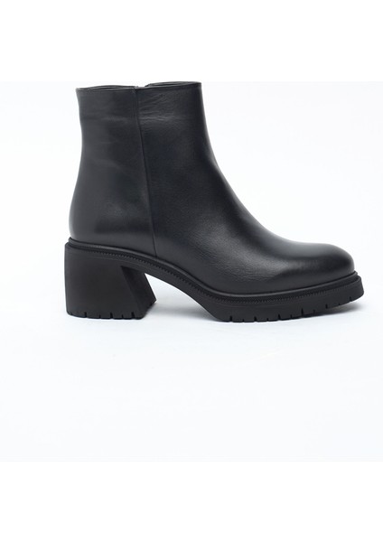 Kadın Siyah Hakiki Deri Topuklu Bot 5K2UB59341