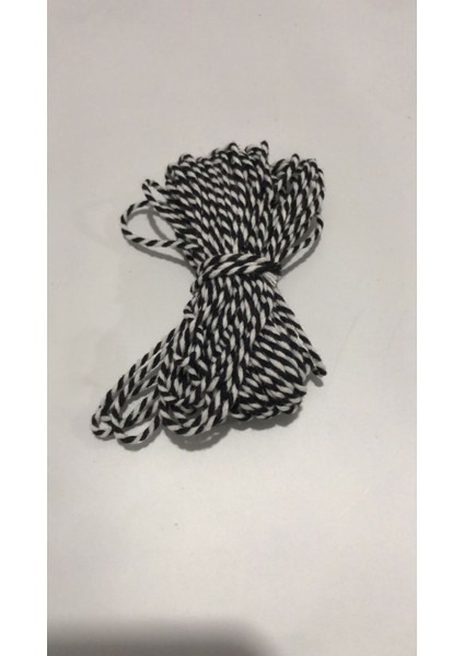 10 Metre Siyah Beyaz Bijuteri Bileklik Ipi Marteniçka Süs Ipi Hediye Ambalaj Ipi fiyatları