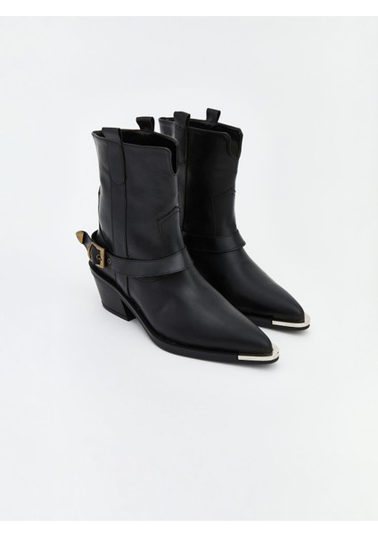 Yeni Sezon Deri Görünümlü Kadın Bot