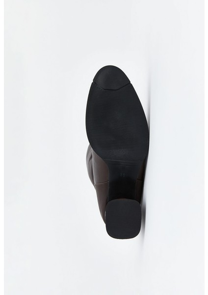 Yeni Sezon Deri Görünümlü Kadın Çizme fırsatları