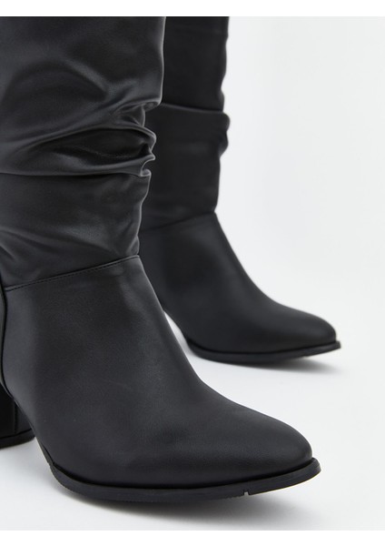 Yeni Sezon Deri Görünümlü Kadın Çizme modelleri