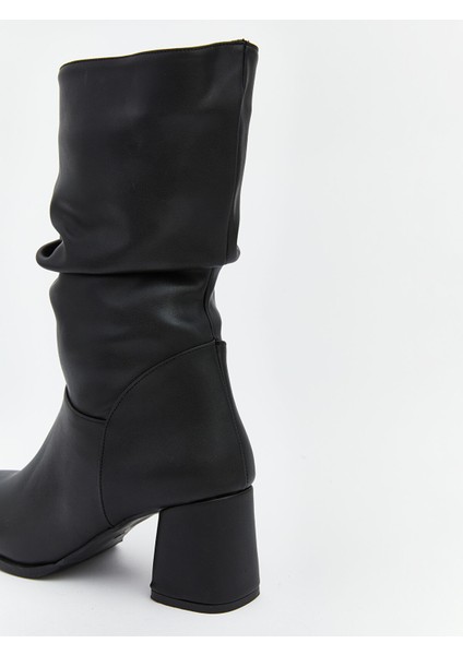 Yeni Sezon Deri Görünümlü Kadın Çizme indirimleri