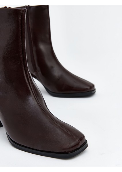 Yeni Sezon Deri Görünümlü Kadın Topuklu Bot modelleri