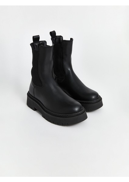 Yeni Sezon Deri Görünümlü Kadın Bot