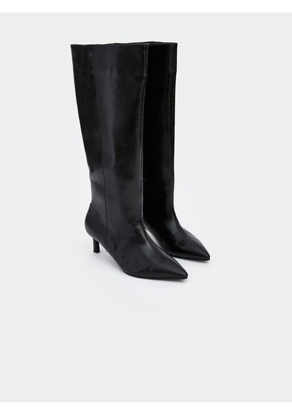 Yeni Sezon Deri Görünümlü Kadın Çizme