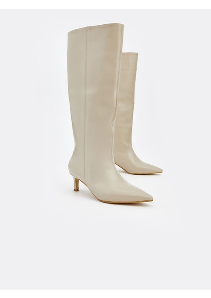 Yeni Sezon Deri Görünümlü Kadın Çizme modelleri