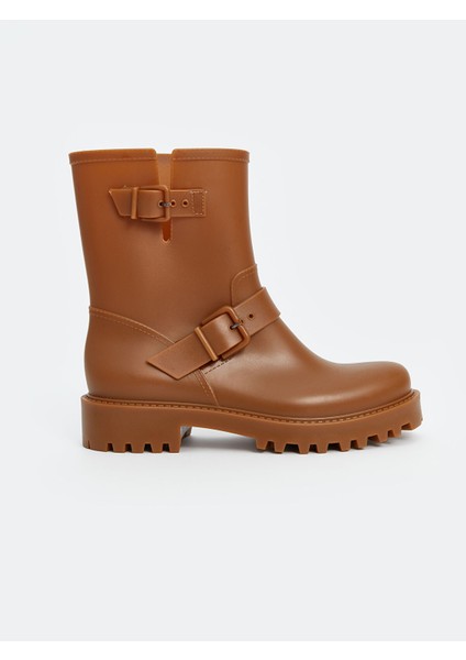 Yeni Sezon Deri Görünümlü Kadın Bot fiyatları