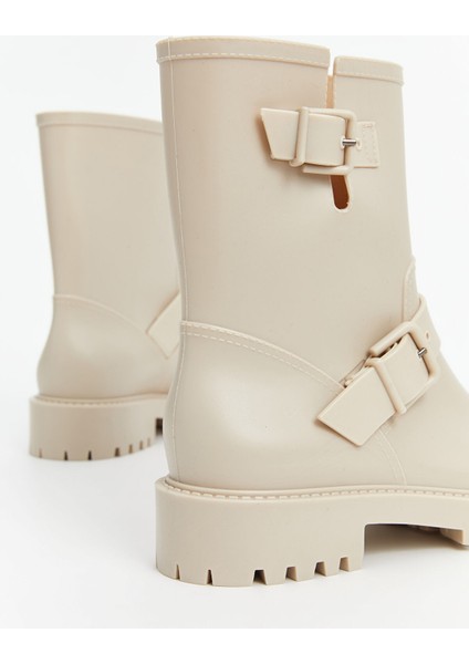 Yeni Sezon Deri Görünümlü Kadın Bot indirimleri