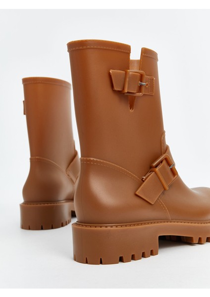 Yeni Sezon Deri Görünümlü Kadın Bot fırsatları