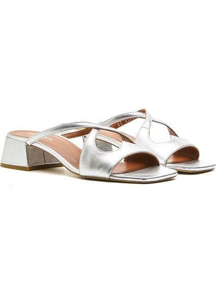 Yelev Gümüş Hakiki Deri Kadın Topuklu Terlik modelleri
