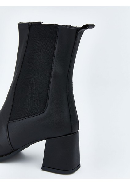 Yeni Sezon Deri Görünümlü Topuklu Kadın Bot fırsatları
