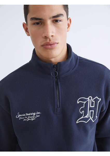 Yeni Sezon Dik Yaka Baskılı Erkek Kalın Sweatshirt modelleri