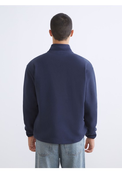 Yeni Sezon Dik Yaka Baskılı Erkek Kalın Sweatshirt fırsatları