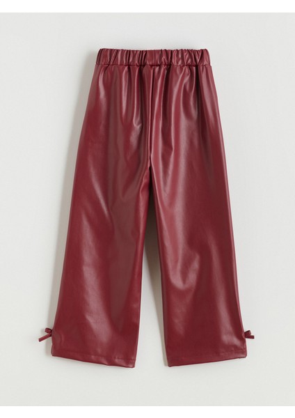 Yeni Sezon Fiyonk Detaylı Deri Görünümlü Kız Çocuk Pantolon fırsatları