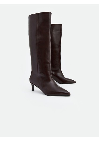 Yeni Sezon Deri Görünümlü Kadın Çizme modelleri