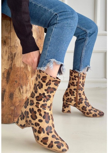 Yzlal Birta Leopar Cilt Streç Topuklu Bot (Numara: 37)