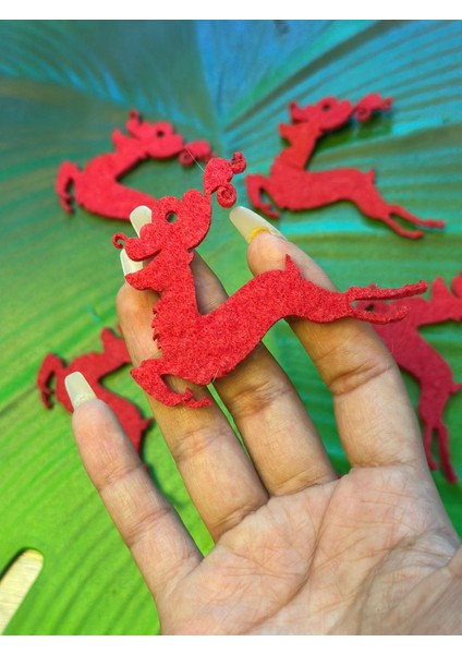 6 Adet Kırmızı Keçe Deniz Atı Arma Set 8x7 cm