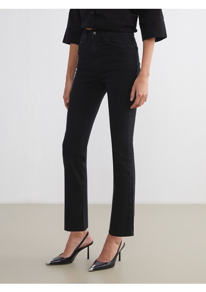 Yeni Sezon Crop Flare Kadın Jean Pantolon fiyatları