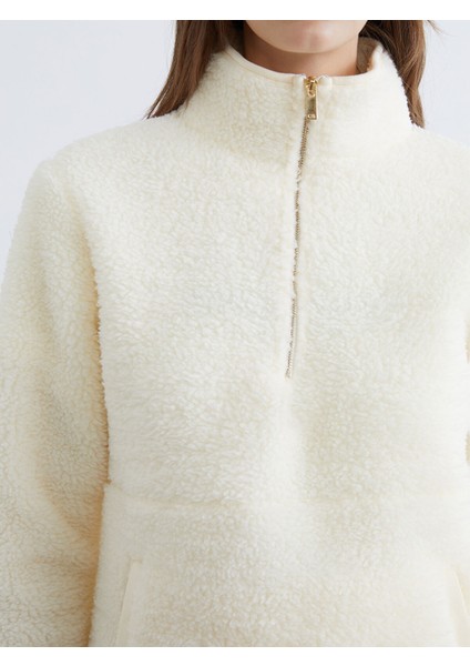 Yeni Sezon Dik Yaka Kadın Pelüş Sweatshirt modelleri