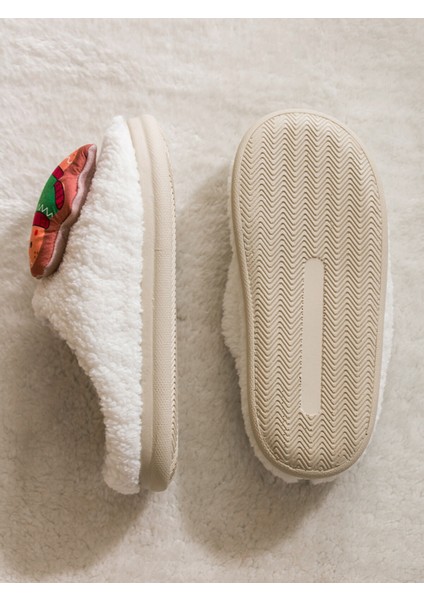 Yeni Sezon Kadın Pelüş Ev Terliği fırsatları