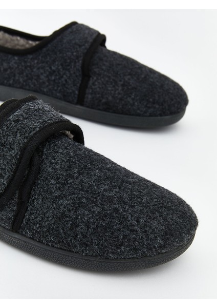 Yeni Sezon Cırt Cırtlı Erkek Ev Ayakkabısı modelleri