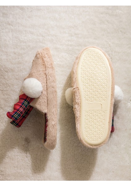 Yeni Sezon Yılbaşı Temalı Pelüş Kadın Ev Terliği fırsatları