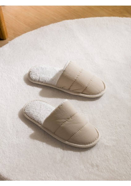 Yeni Sezon Desenli Kadın Ev Terliği fiyatları