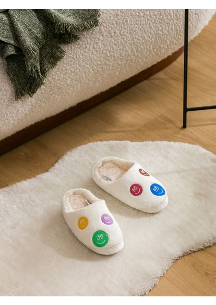 Yeni Sezon Pelüş Kadın Ev Terliği