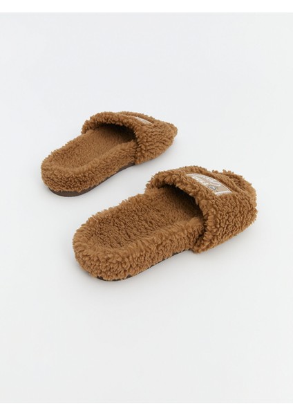 Yeni Sezon Pelüş Kadın Ev Terliği indirimleri