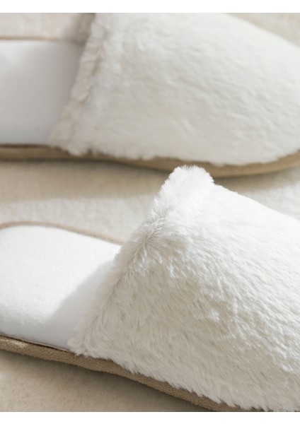 Yeni Sezon Pelüş Kadın Ev Terliği modelleri