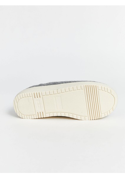 Yeni Sezon Pelüş Kadın Ev Terliği fırsatları