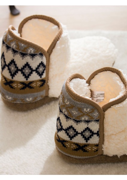 Yeni Sezon Nakışlı Kadın Pelüş Ev Botu modelleri