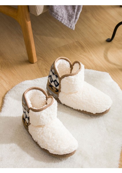 Yeni Sezon Nakışlı Kadın Pelüş Ev Botu fiyatları