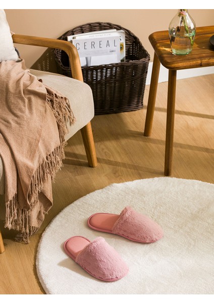 Yeni Sezon Pelüş Kadın Ev Terliği