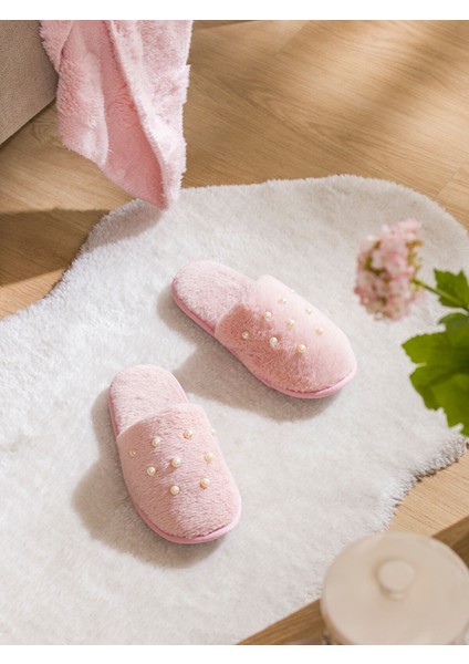 Yeni Sezon Boncuk Işlemeli Pelüş Kadın Ev Terliği