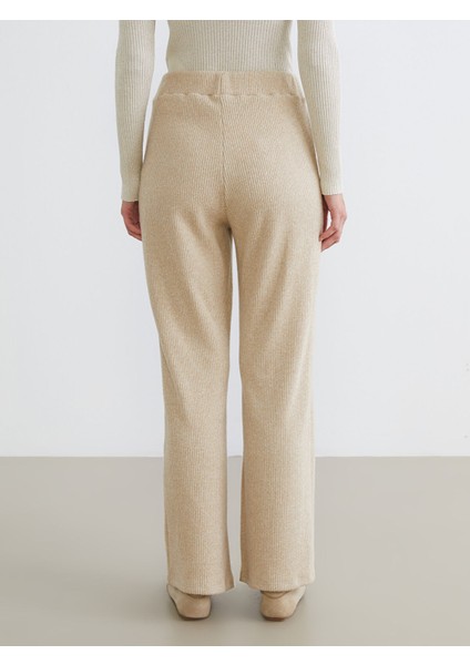 Yeni Sezon Beli Lastikli Kadın Pantolon fırsatları