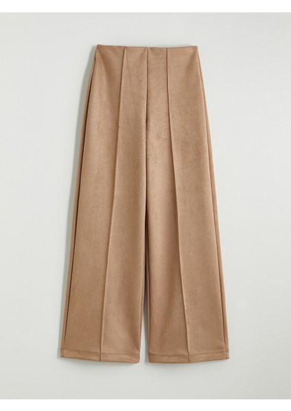 Yeni Sezon Standart Fit Kadın Süet Görünümlü Pantolon indirimleri