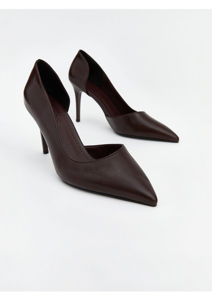 Yeni Sezon Deri Görünümlü Sivri Burun Kadın Topuklu Ayakkabı modelleri