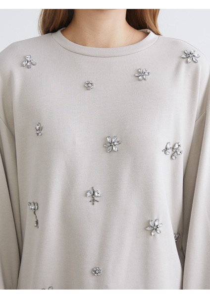 Yeni Sezon Bisiklet Yaka Oversize Taşlı Bluz modelleri