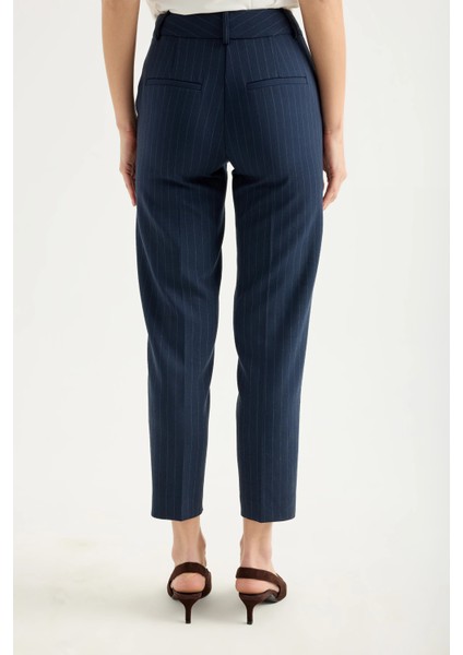 Çizgili Düz Kesim Pantolon indirimleri