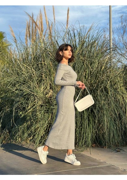 Yzlal Madonna Yaka Uzun Elbise Şardonlu Kumaş Gri W3753 (Beden: M) fırsatları