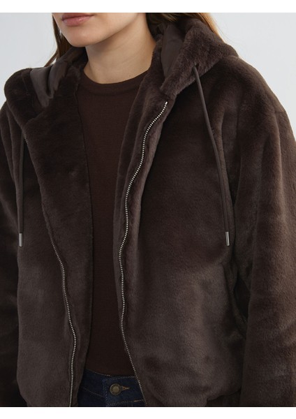 Yeni Sezon Kapüşonlu Kadın Kürk Ceket modelleri