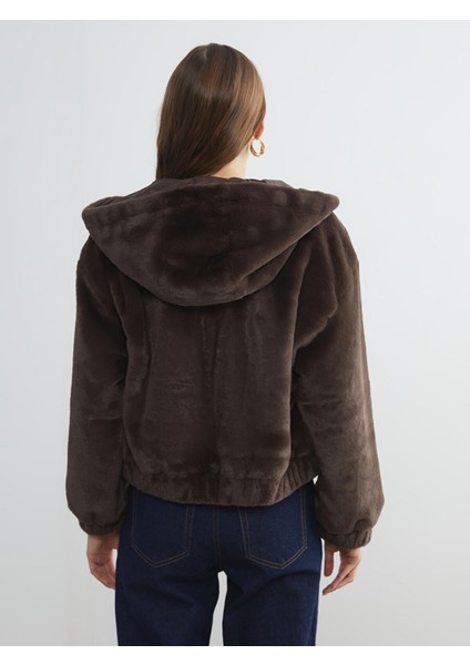 Yeni Sezon Kapüşonlu Kadın Kürk Ceket indirimleri