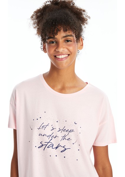 Yeni Sezon Bisiklet Yaka Baskılı Kısa Kollu Kadın Pijama Takımı