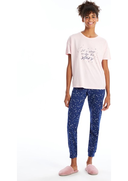 Yeni Sezon Bisiklet Yaka Baskılı Kısa Kollu Kadın Pijama Takımı fiyatları