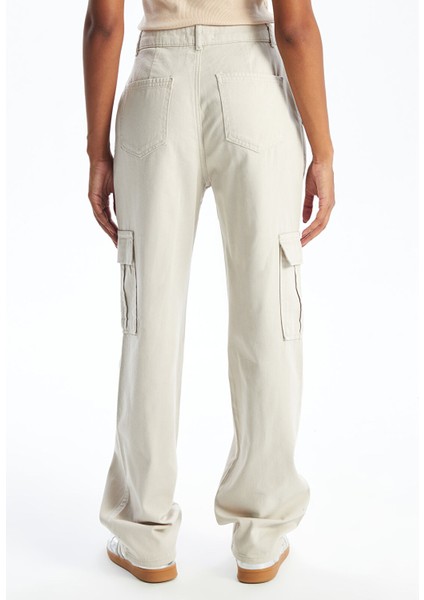 Yeni Sezon Standart Fit Gabardin Kadın Kargo Pantolon fırsatları