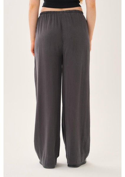 Beli Lastikli Ipek Dokulu Pantolon indirimleri