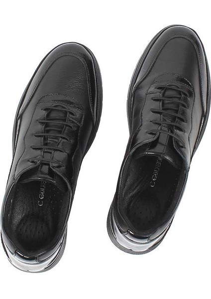 Kadın Siyah Bağcıklı Dolgu Topuklu Rugan Deri Ayakkabı